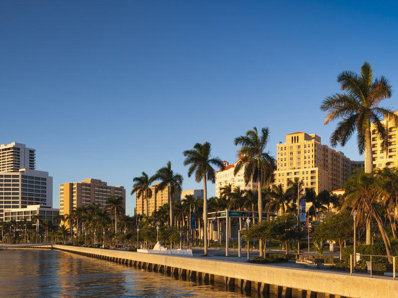 1963 - 1992 West Palm